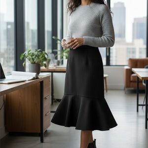EUC Kasper Black Pencil Skirt